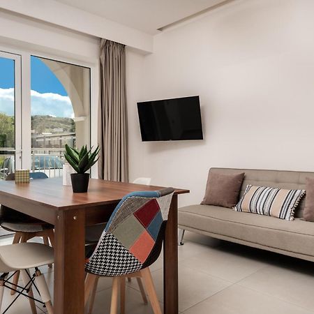 Katsaros Luxury Apts II 5 Min Walk To Beach Tsilivi (Zakynthos) Exterior foto
